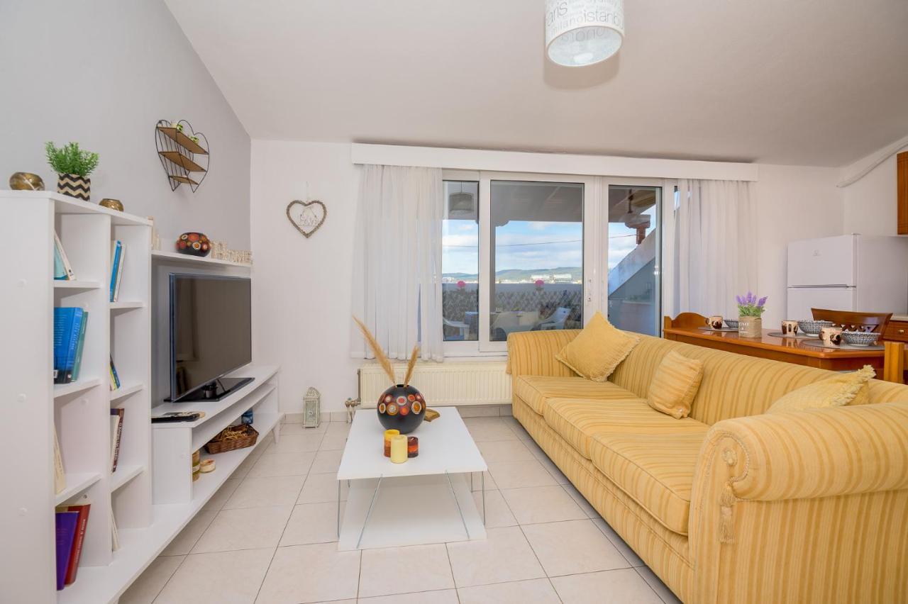 City Melody Apartment With Private Parking Alexandroupolis Buitenkant foto
