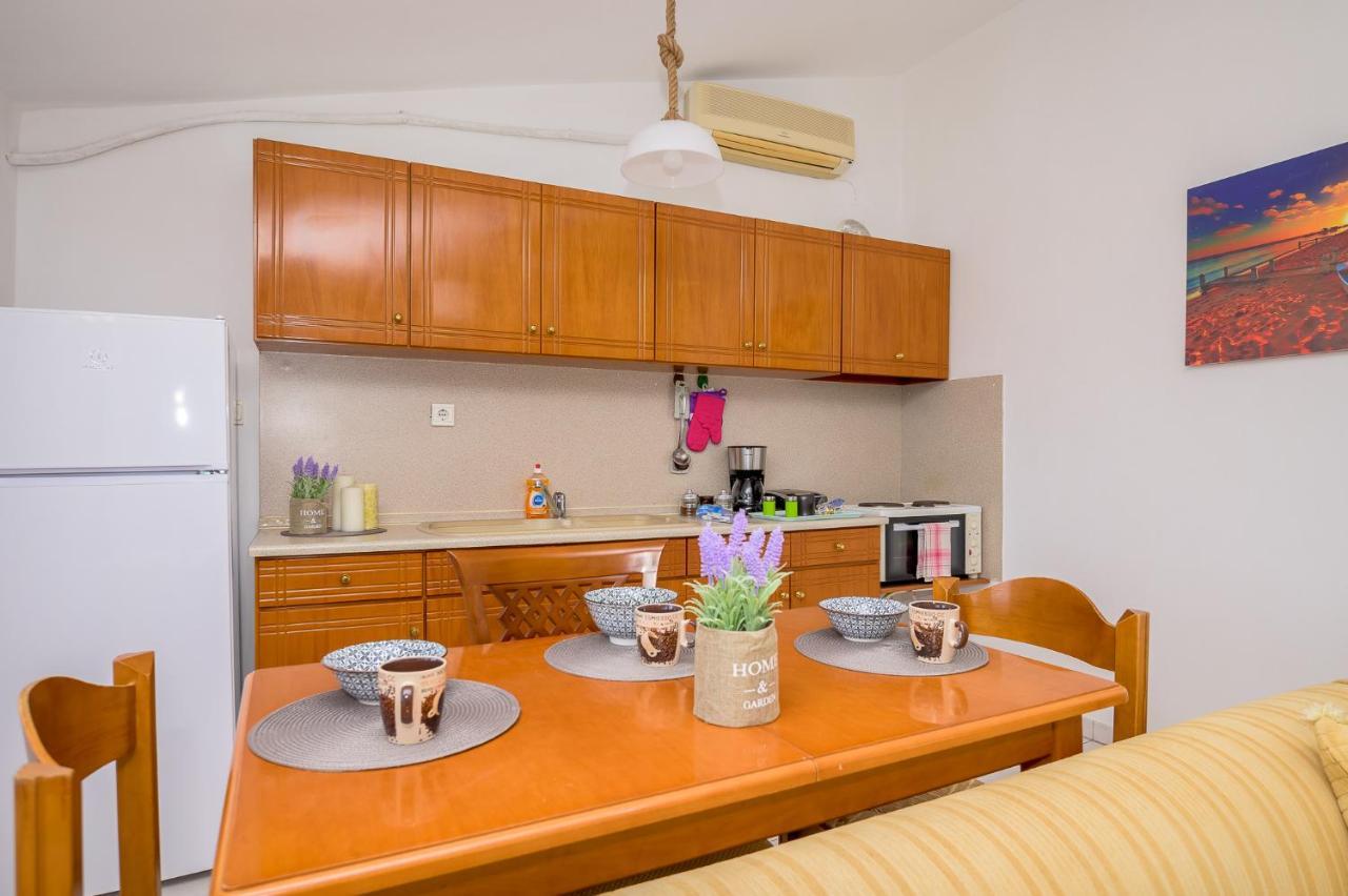 City Melody Apartment With Private Parking Alexandroupolis Buitenkant foto